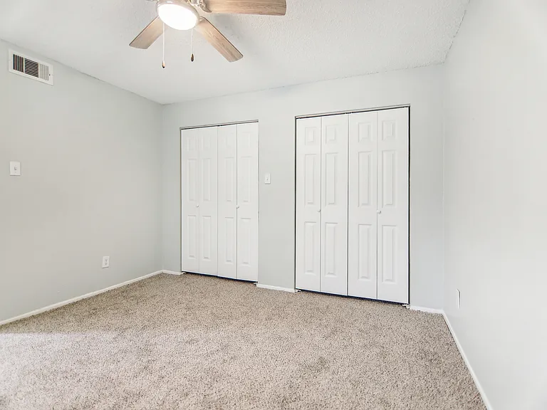 Rochelle Place — Photo 16