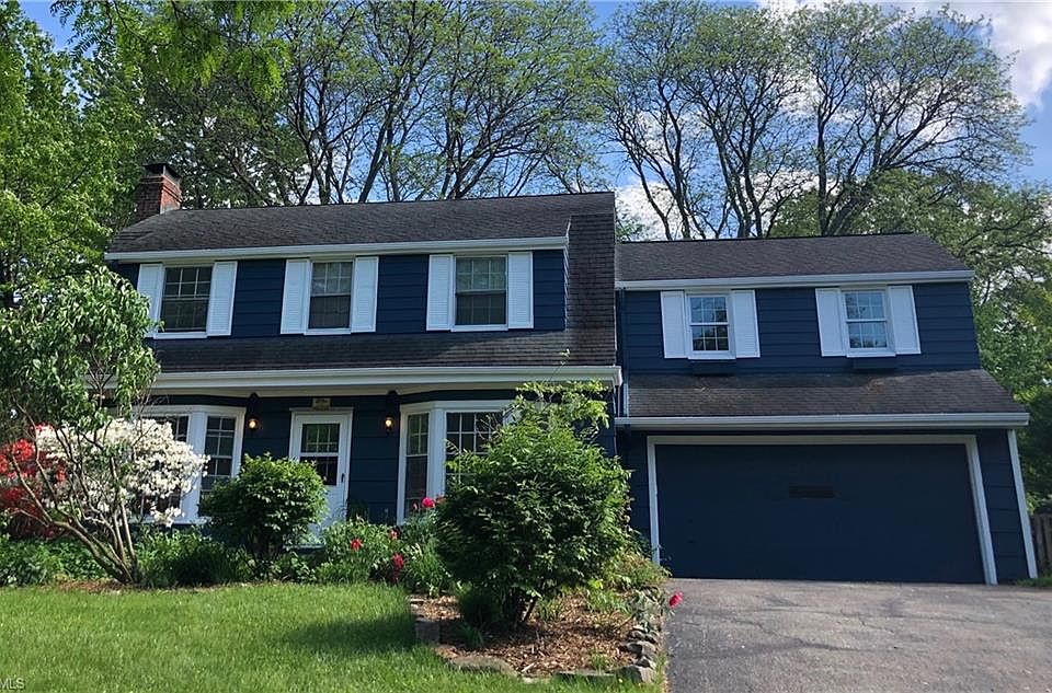 1st image of 21126 Fairmount Blvd