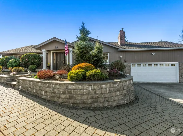 2011 121st Avenue SE, Bellevue, WA 98005