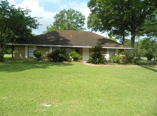 33823 Duff Rd, Walker, LA 70785