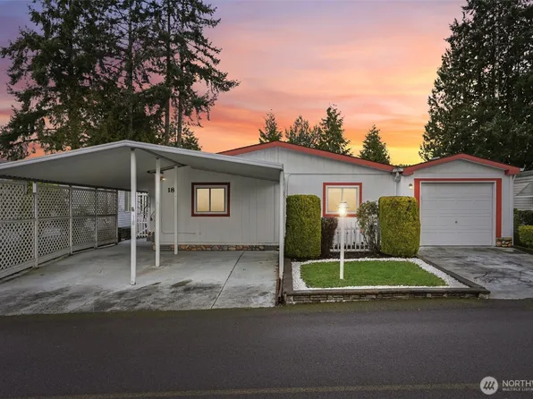32820 20th Ave S #18, Federal Way, WA 98003