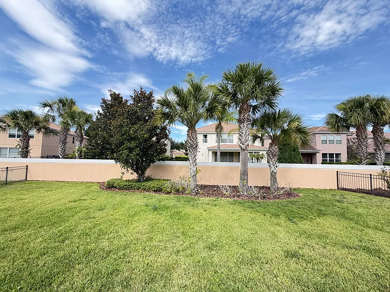 11867 Padua Ln — Photo 61