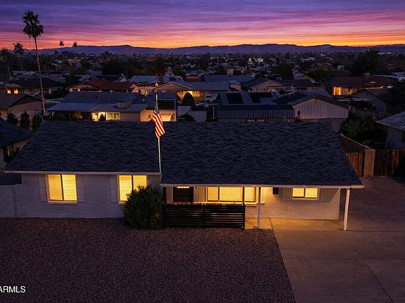 4th image of 2526 E VISTA Drive