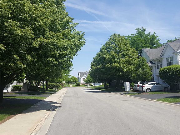 4th image of 17451 S Sauk Dr