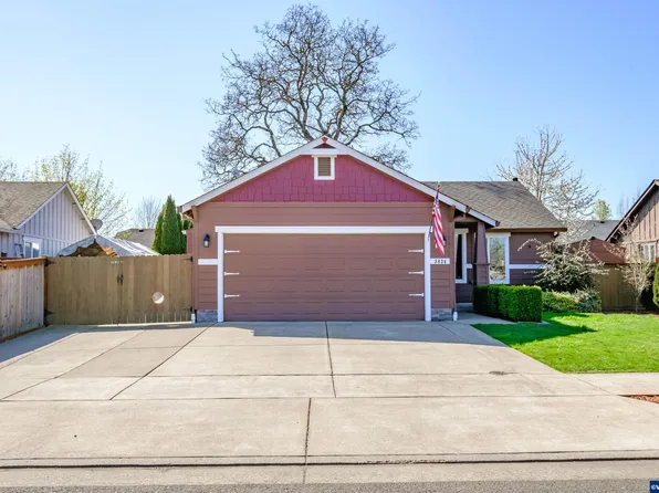 3834 Somerset Dr NE, Albany, OR 97322