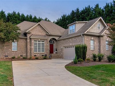 5099 Oak Garden Dr, Kernersville, NC, 27284