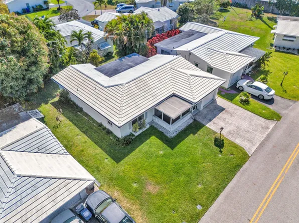 2470 NW 3rd Avenue, Pompano Beach, FL 33064