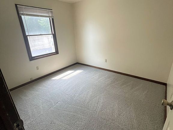 5th image of 310 E Merry Ave #Mh03