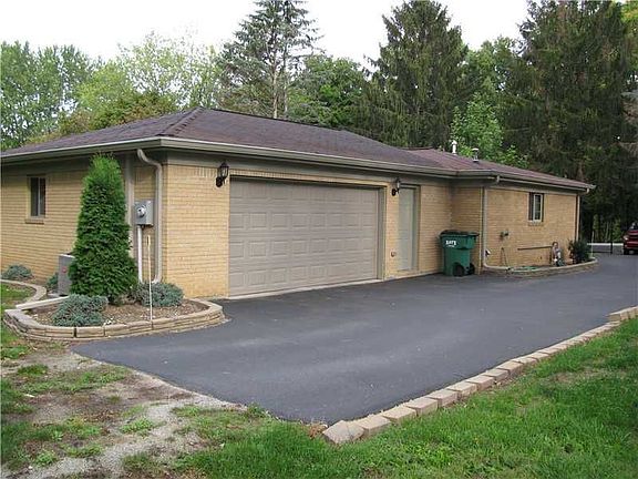 2nd image of 804 Eaglewood Dr