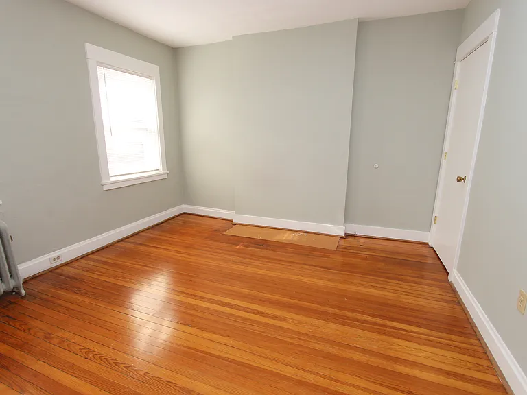 6554 Darlington Rd — Photo 10