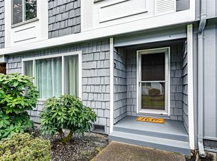 8644 Onyx Dr SW UNIT D, Tacoma, WA