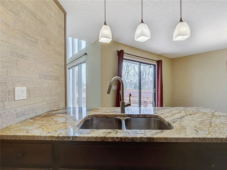 11411 Nieman Rd — Photo 13