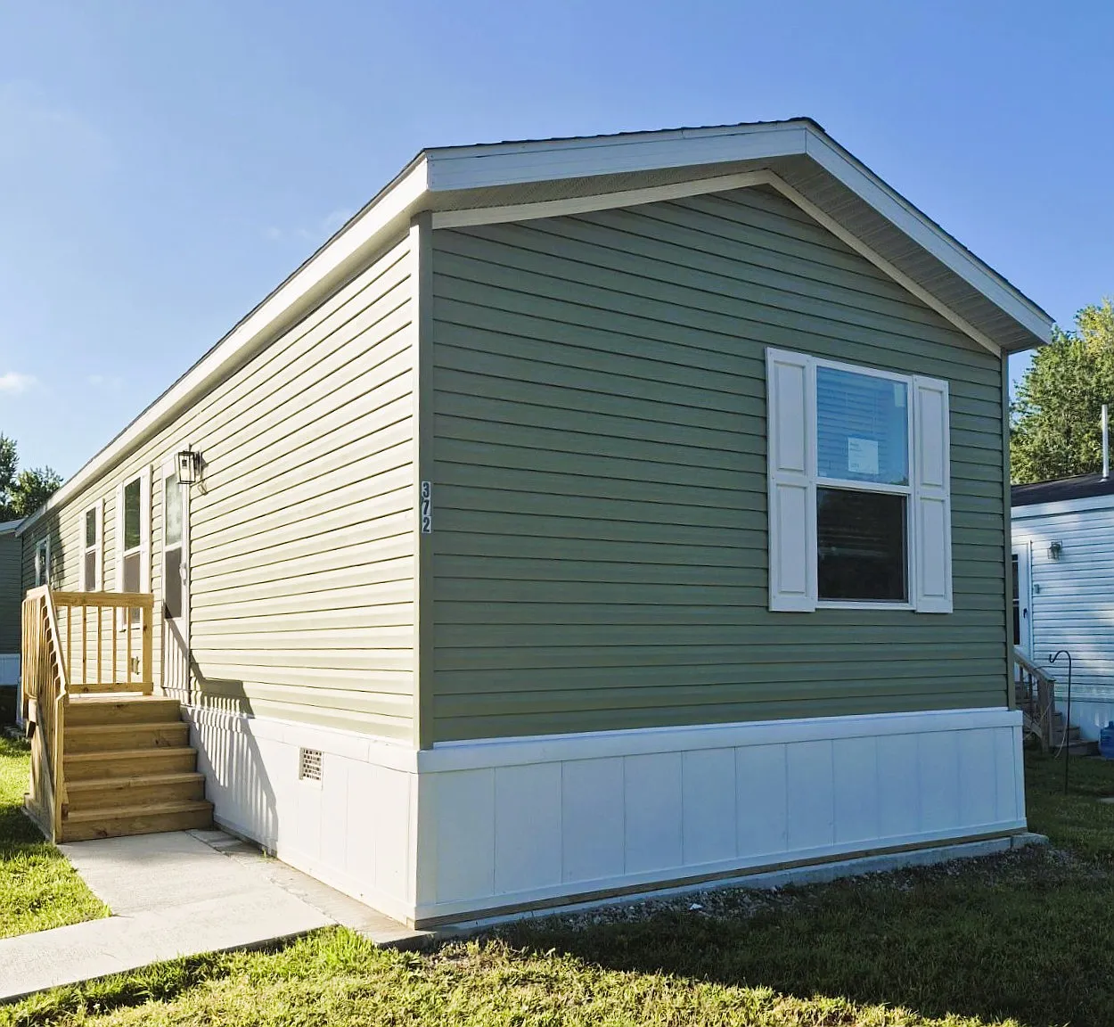 2 bed, $859 — Photo 1