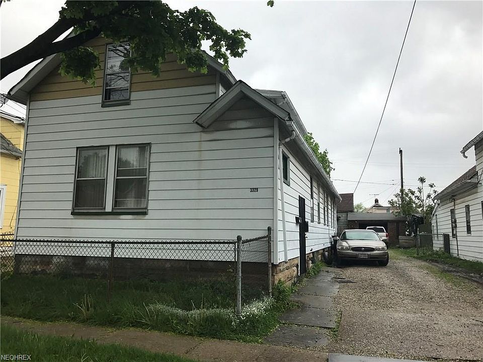 1st image of 3329 W 52nd St