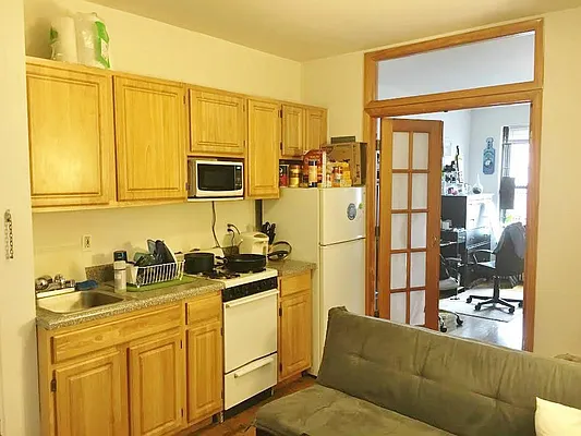 Rented by Best Apartments North Inc | media 49