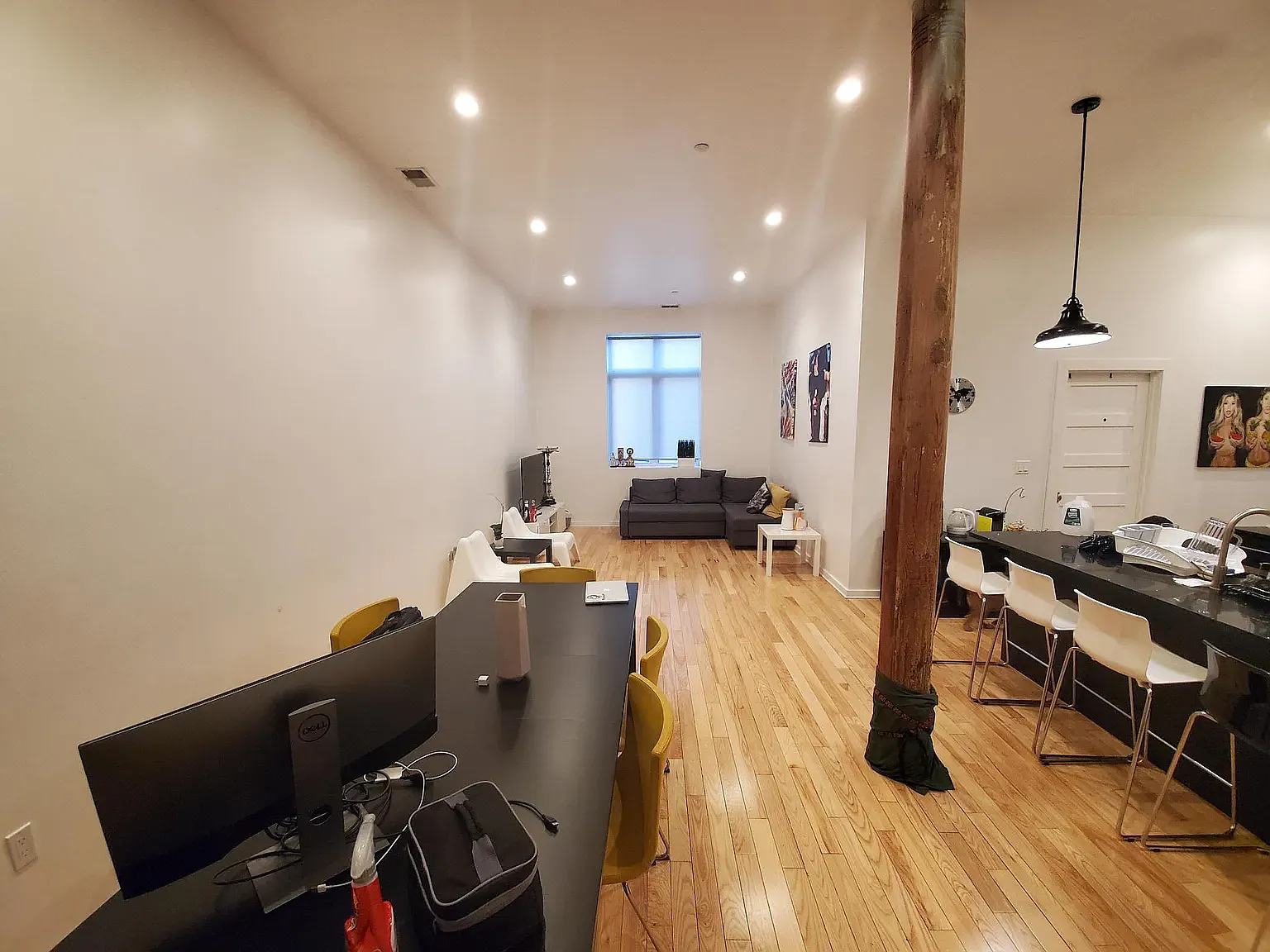 2 bed, 800 sqft, $4,200 — Photo 2