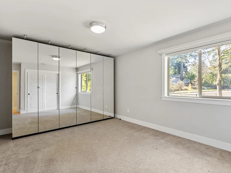 12048 SE May Creek Park Dr — Photo 34
