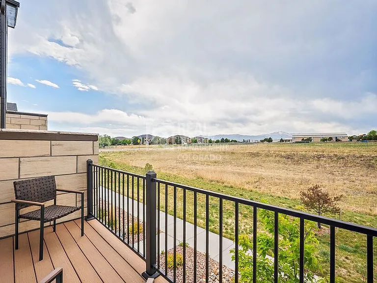 2402 Pony Club Ln — Photo 22