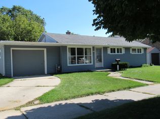 2819 S 9th St, Sheboygan, WI 53081
