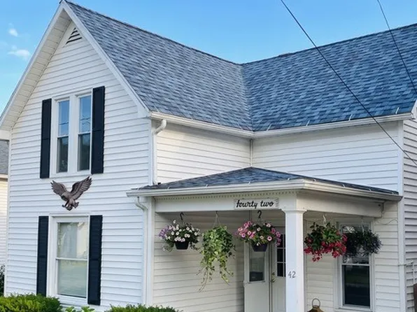 42 Thompson Ave, Bradford, PA 16701