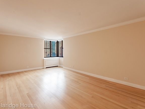 5th image of 201 E 87th St APT 15A