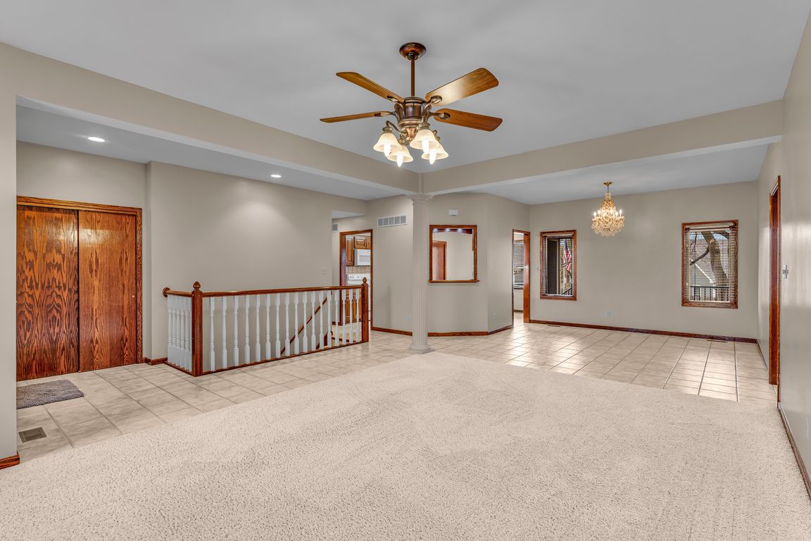 next background image