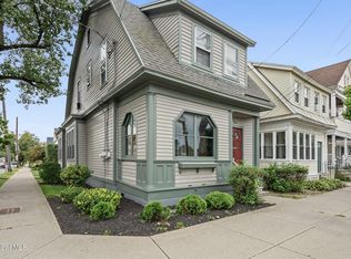 476 Delaware Ave, Albany, NY 12209