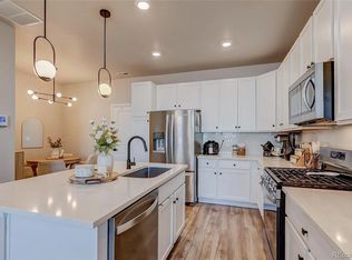 1934 S Poplar Ct, Denver, CO 80224