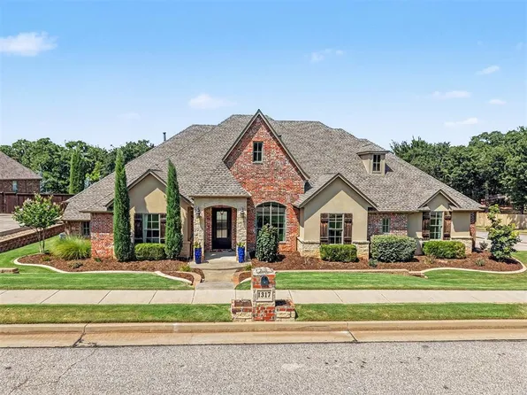 1317 Autumn Creek Dr, Edmond, OK 73003
