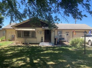 119 8th St, Claflin, KS 67525