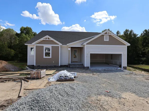 187 Mendenhall Dr, Angier, NC 27501