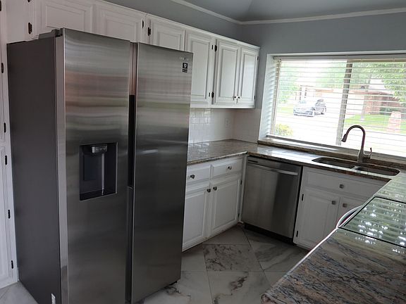 2nd image of 3734 Northridge Dr