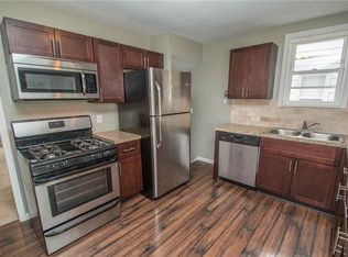 12821 Littleton Rd, Garfield Heights, OH 44125