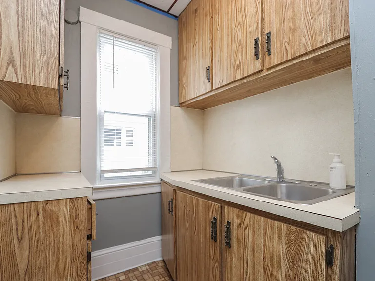 8 Ivy Ave #1 — Photo 20