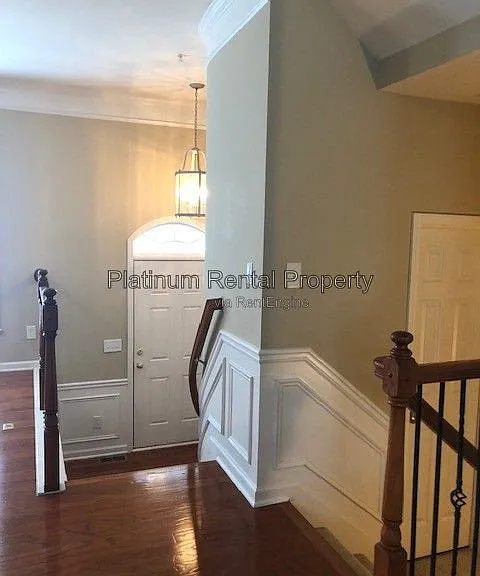 221 Balaban Cir — Photo 13