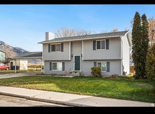 393 Lakewood Dr, Provo, UT 84601