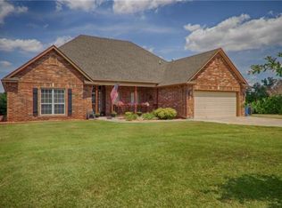 825 County Street 2923, Tuttle, OK 73089