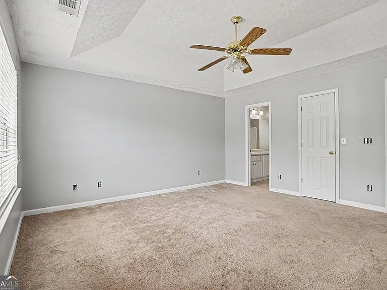 4394 Cross Ln — Photo 8