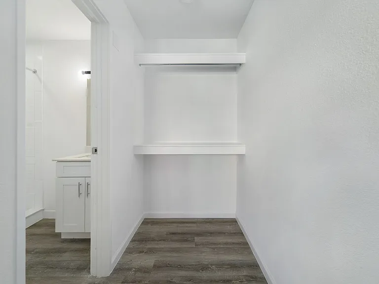Sohana Apartments — Photo 19