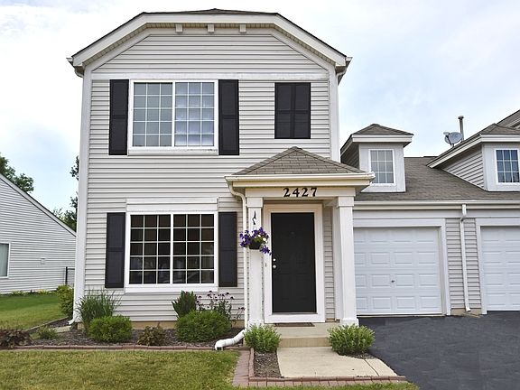 2nd image of 2427 Mayfield Dr