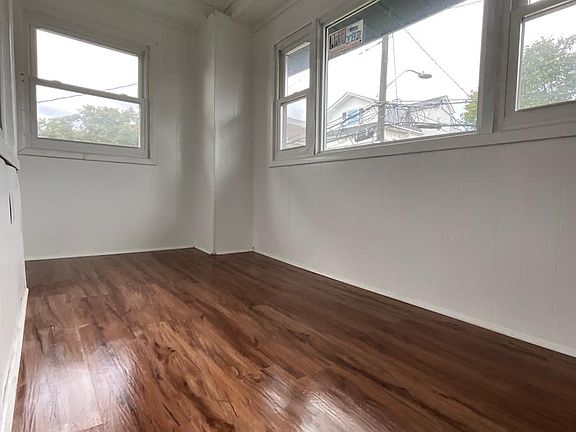 2nd image of 58 Tower Pl Floor 2