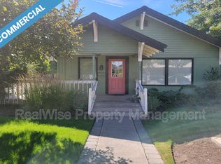 155 SW 6th St, Redmond, OR 97756