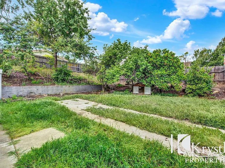 1398 Hale St — Photo 25
