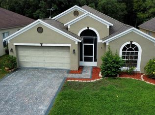 29719 Birds Eye Dr, Zephyrhills, FL 33543