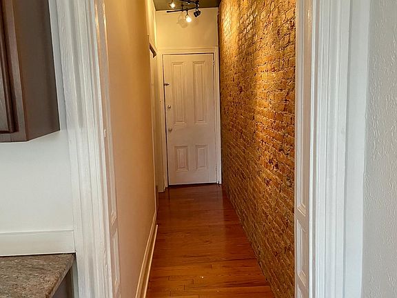 3rd image of 209 Main St Floor 2