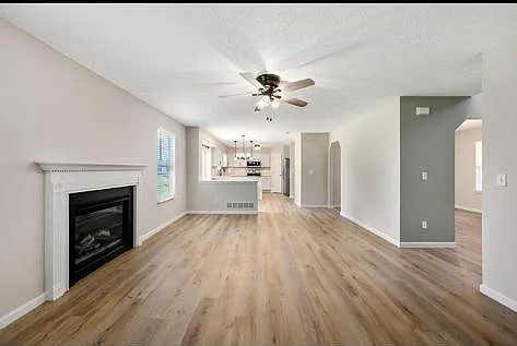 8288 Cora Ct — Photo 13