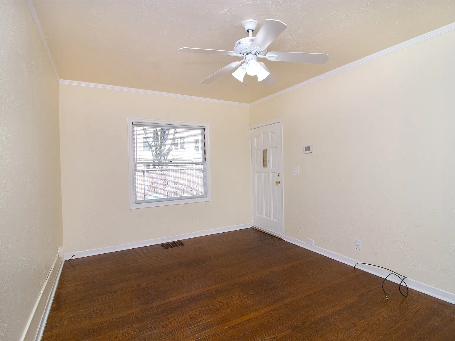 Gardner Court — Photo 3