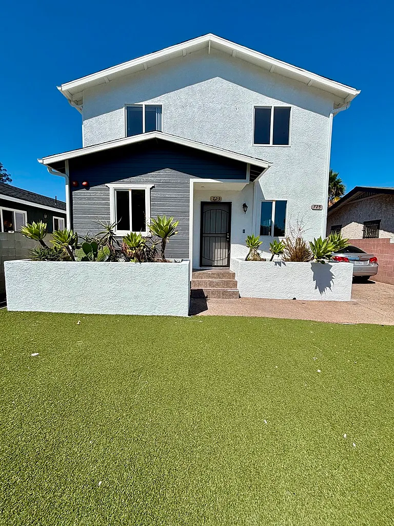 5 bed, 1753 sqft, $4,200 — Photo 1
