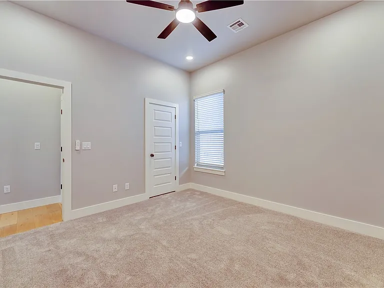 1851 Lotus Rd — Photo 16
