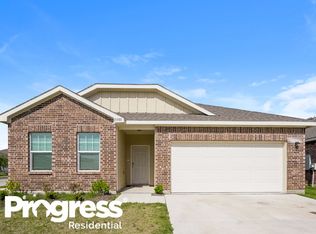 13301 Pine Dunes Dr, Haslet, TX 76052